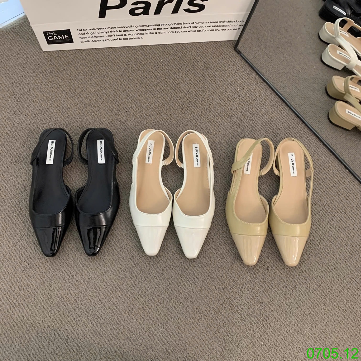25HA0705.12 - GIÀY SANDAL MŨI NHỌN ĐẾ BỆT