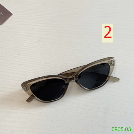 25HA0905.03 - KÍNH MẮT AMBB CHO BÉ