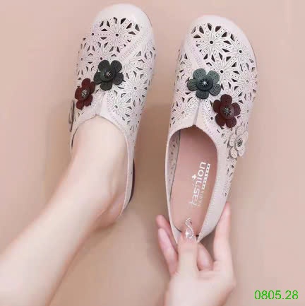 25HA0805.28 - SỤC LỖ HOA TRUNG NIÊN TẶNG MẸ