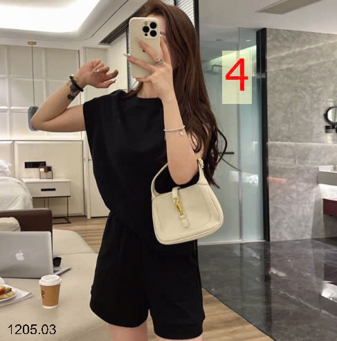 25HA1205.03 - BỘ THỂ THAO BU XIAOJIU CHO NỮ