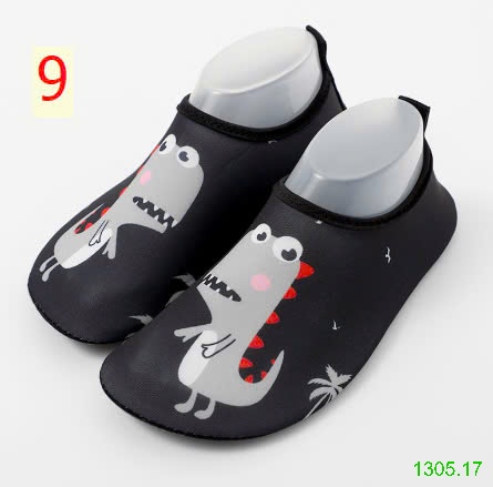 25HA1305.17 - GIÀY CHỐNG NẮNG ĐI TRÊN CÁT CHO BÉ