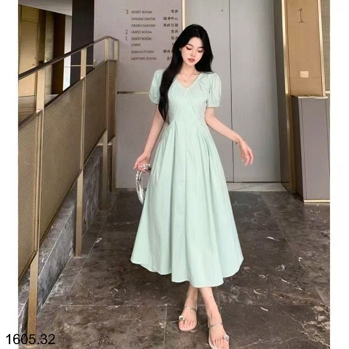25HA1605.32 - VÁY NỮ DÁNG DÀI CỔ V THỜI TRANG
