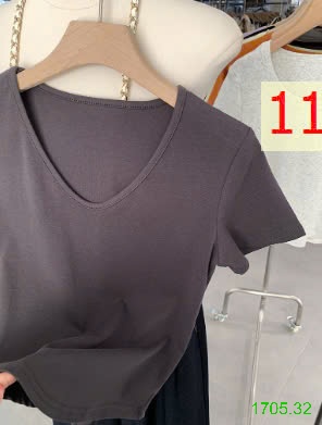 25HA1705.32 - ÁO ĐUÔI TÔM CỔ V NỮ