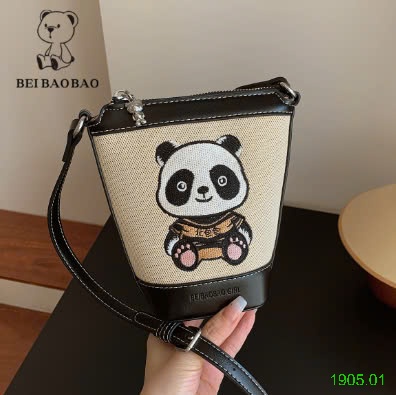 25HA1905.01 - TÚI XÔ GẤU MINI ĐEO VAI BAOBAO