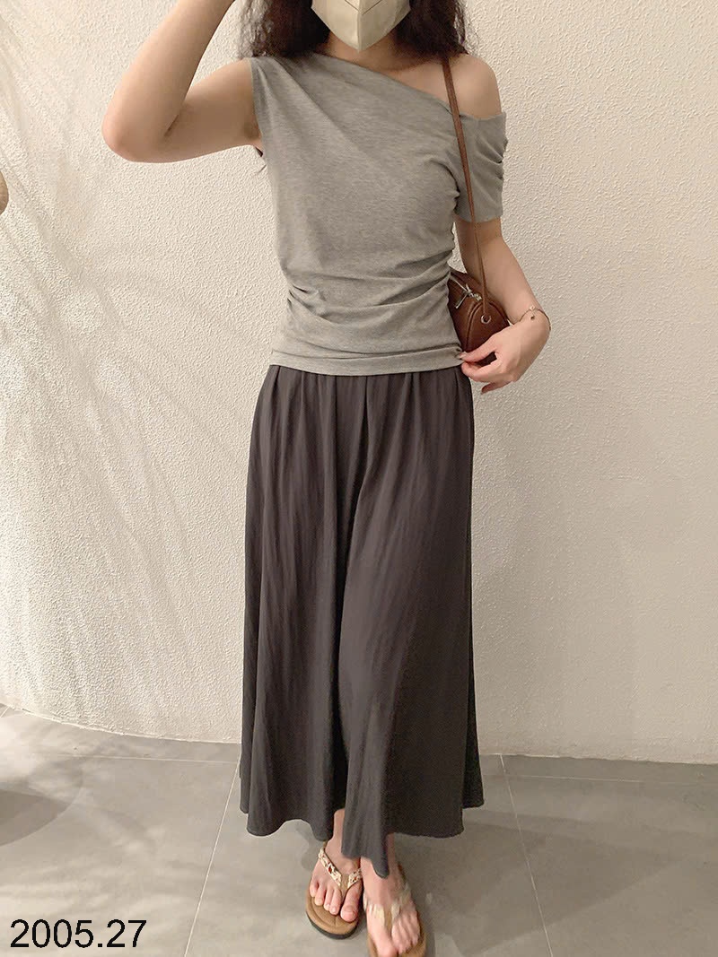 25HA2005.27 - ÁO THUN CỔ ĐỔ XẾP LY