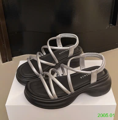 25HA2005.01 - SANDAL QUAI MẢNH ĐẾ DÀY