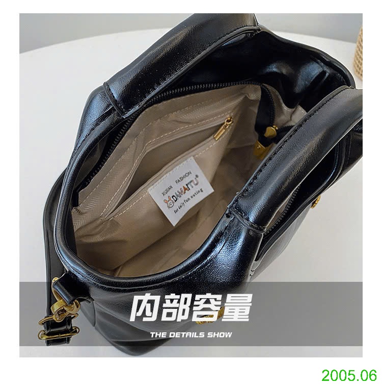 25HA2005.06 - TÚI XÁCH CẦM TAY HÌNH CÚN CON ĐÁNG YÊU