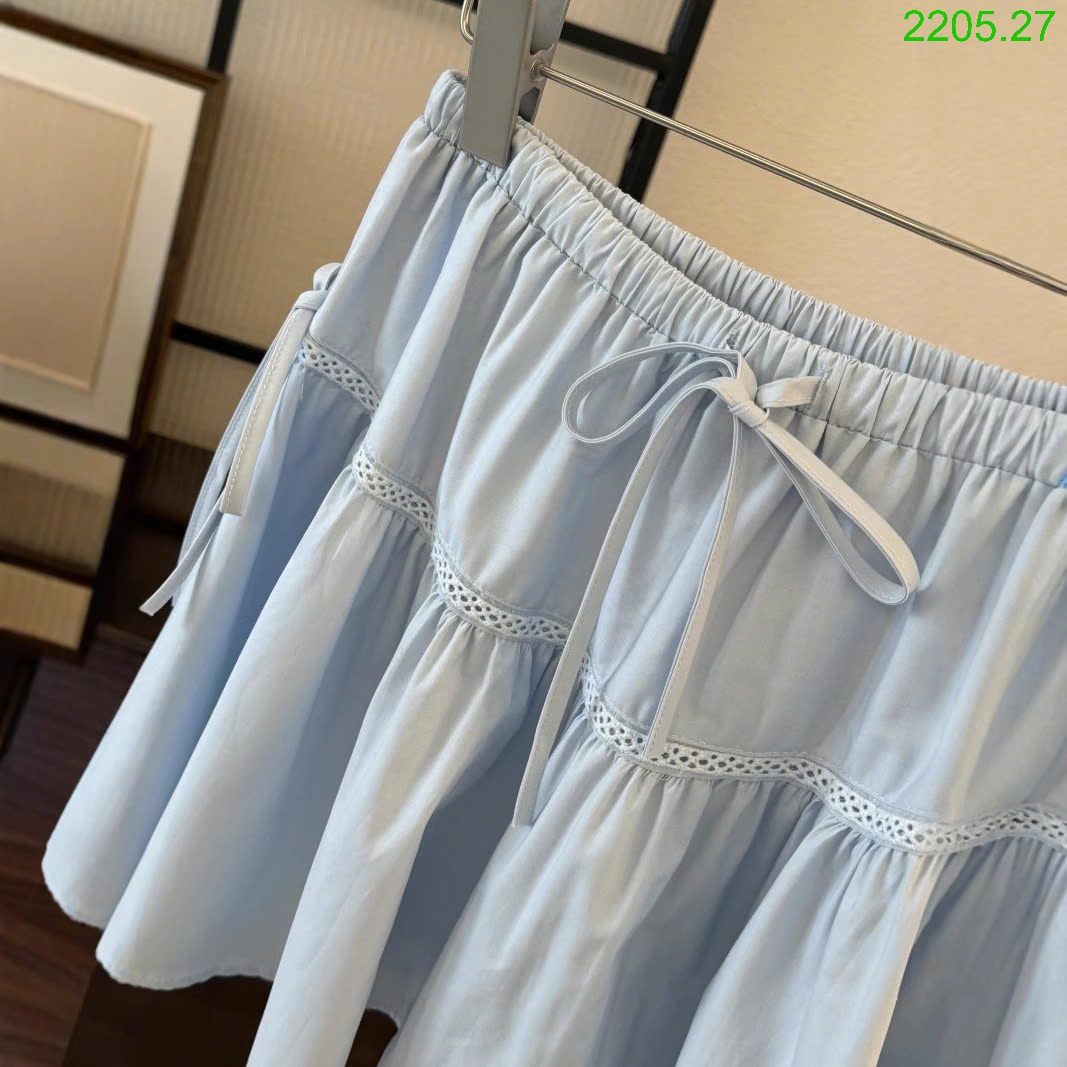 25HA2205.27 - CHÂN VÁY NƠ CHỮ A NHÀ ANNA