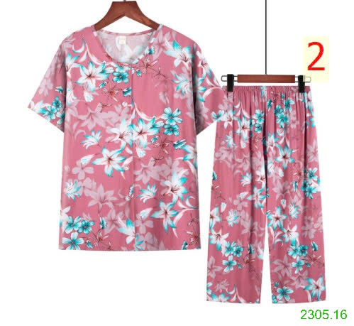 25HA2305.16 - BỘ TRUNG NIÊN LỬNG CÀI CÚC CHO MẸ