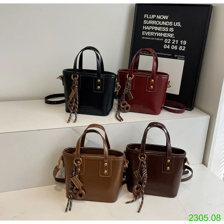 25HA2305.08 - TÚI XÁCH NHỎ RETRO