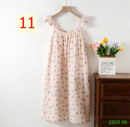 25HA2305.06 - VÁY XÔ MUSLIN KÈM ĐỆM NGỰC CHO NỮ