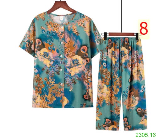 25HA2305.16 - BỘ TRUNG NIÊN LỬNG CÀI CÚC CHO MẸ