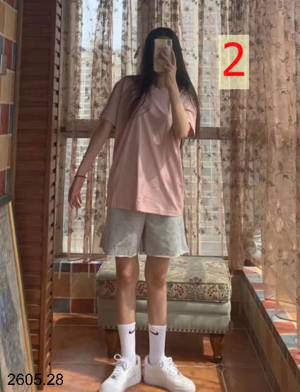 25HA2605.28 - SET 2 ÁO PHÔNG MJ UNIQLO