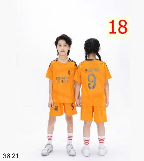25HA36.21 - BỘ THỂ THAO CHO BÉ YÊU