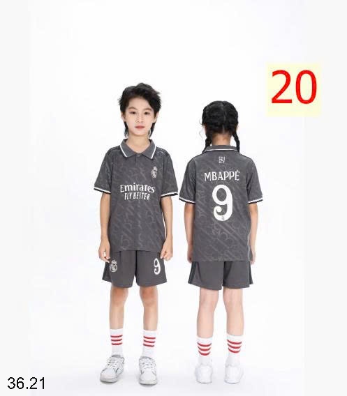 25HA36.21 - BỘ THỂ THAO CHO BÉ YÊU
