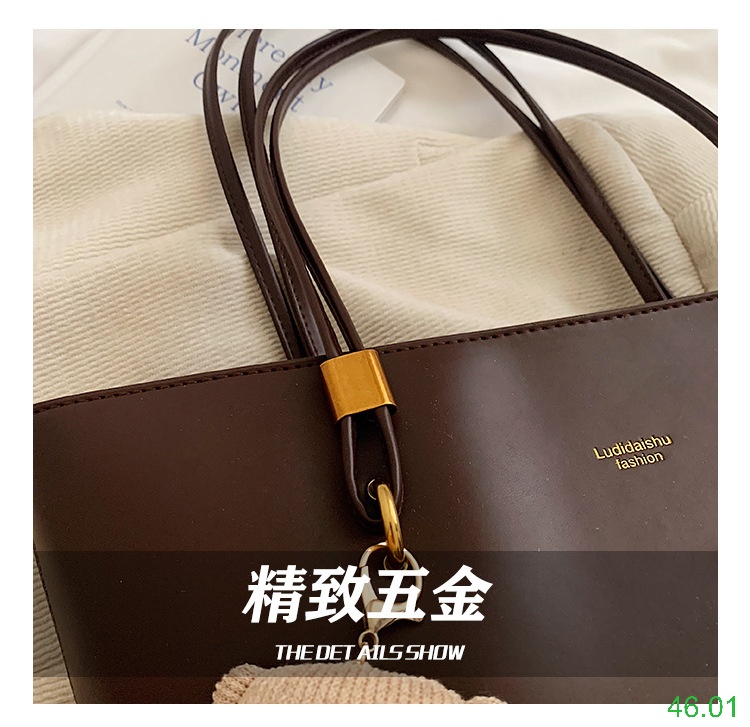 25HA46.01 - TÚI XÁCH TOTE THỎ XINH