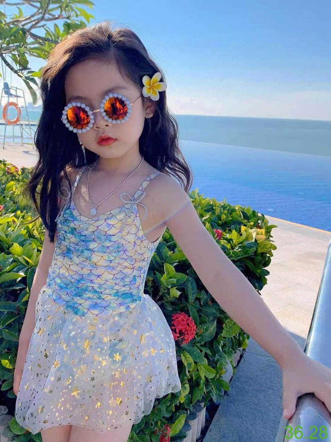 25HA36.28 - SET BIKINI TIÊN CÁ BÉ GÁI KÈM MŨ