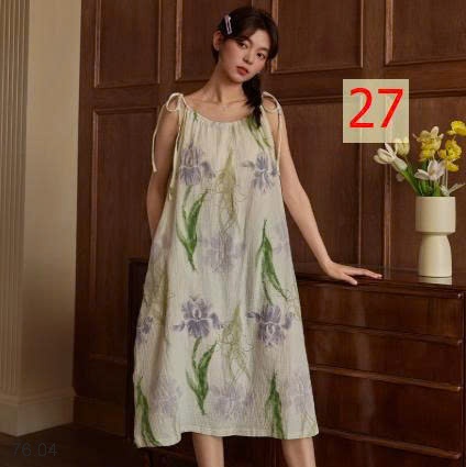 25HA76.04 - VÁY NGỦ 2 DÂY HỌA TIẾT KÈM ĐỆM NGỰC