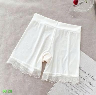 25HA86.28 - SET 2 QUẦN MẶC TRONG VÁY