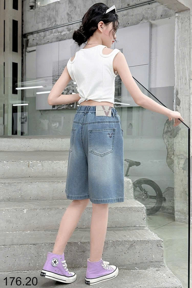 25HA176.20 -QUẦN SHORT JEAN BÉ GÁI SIZE ĐẠI