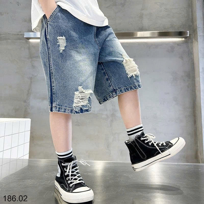 25HA186.02 - SHORT JEAN BÉ TRAI