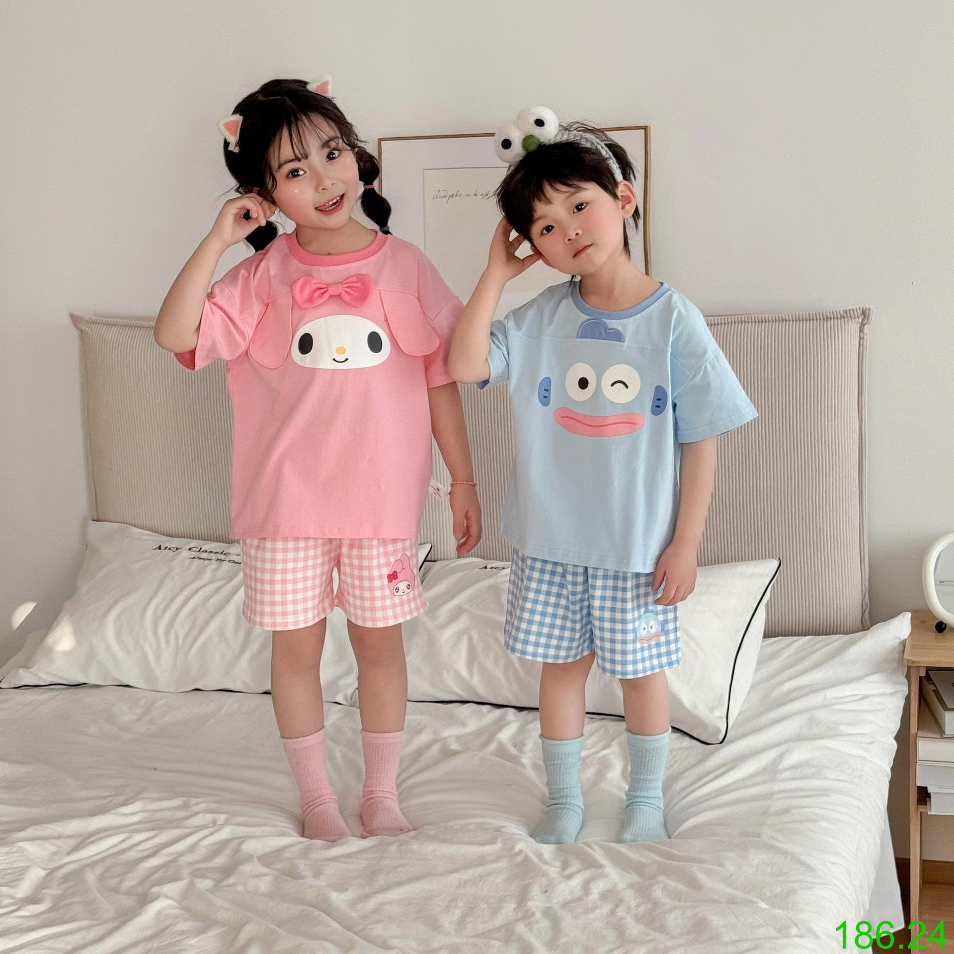 25HA186.24 - BỘ HOẠT HÌNH CHO BÉ HÃNG MOMO MOKOO