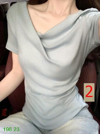 25HA196.23 - ÁO THUN CỔ ĐỔ NỮ