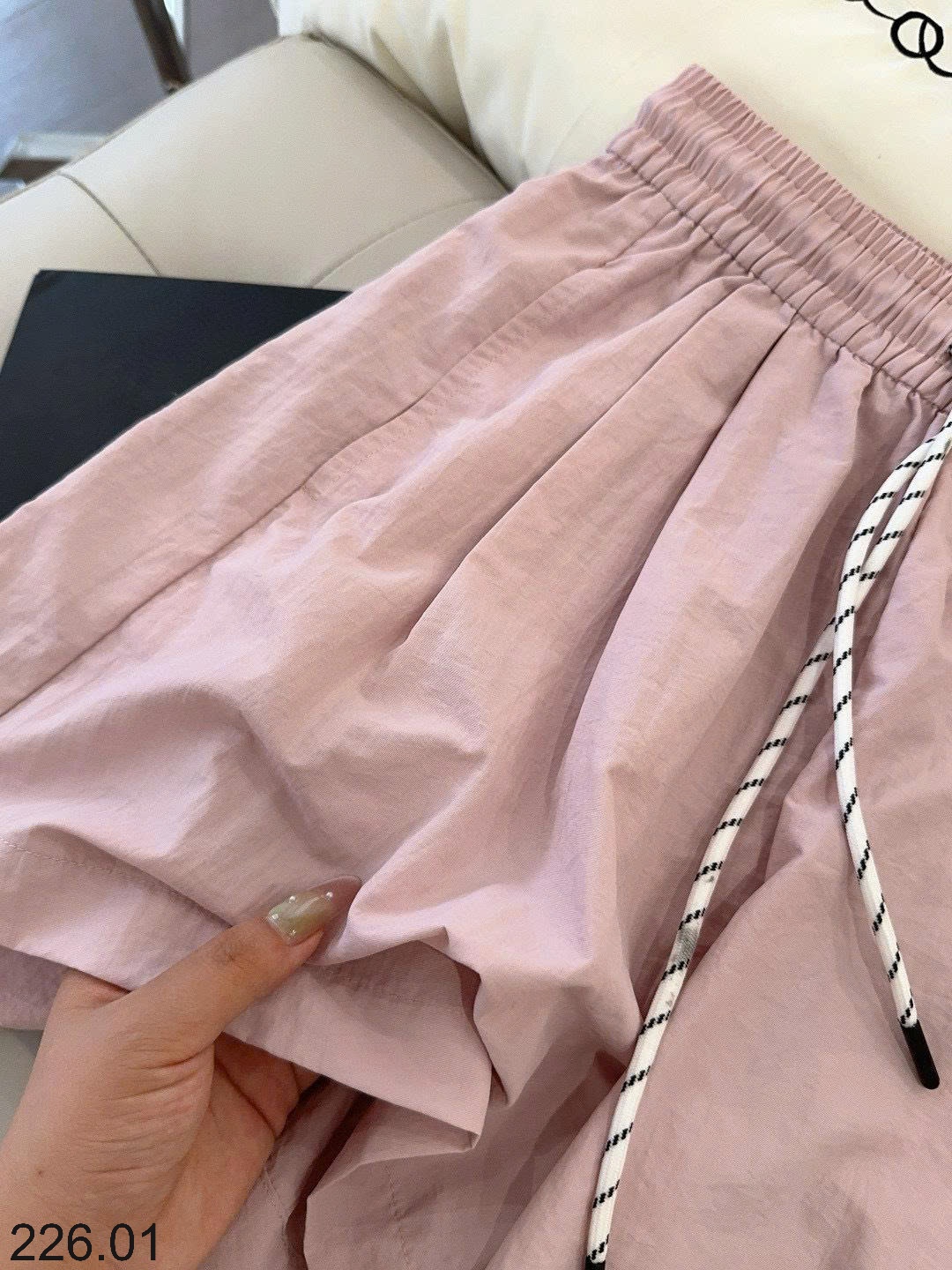 25HA226.01 - QUẦN SHORT MOTIE CHO NỮ