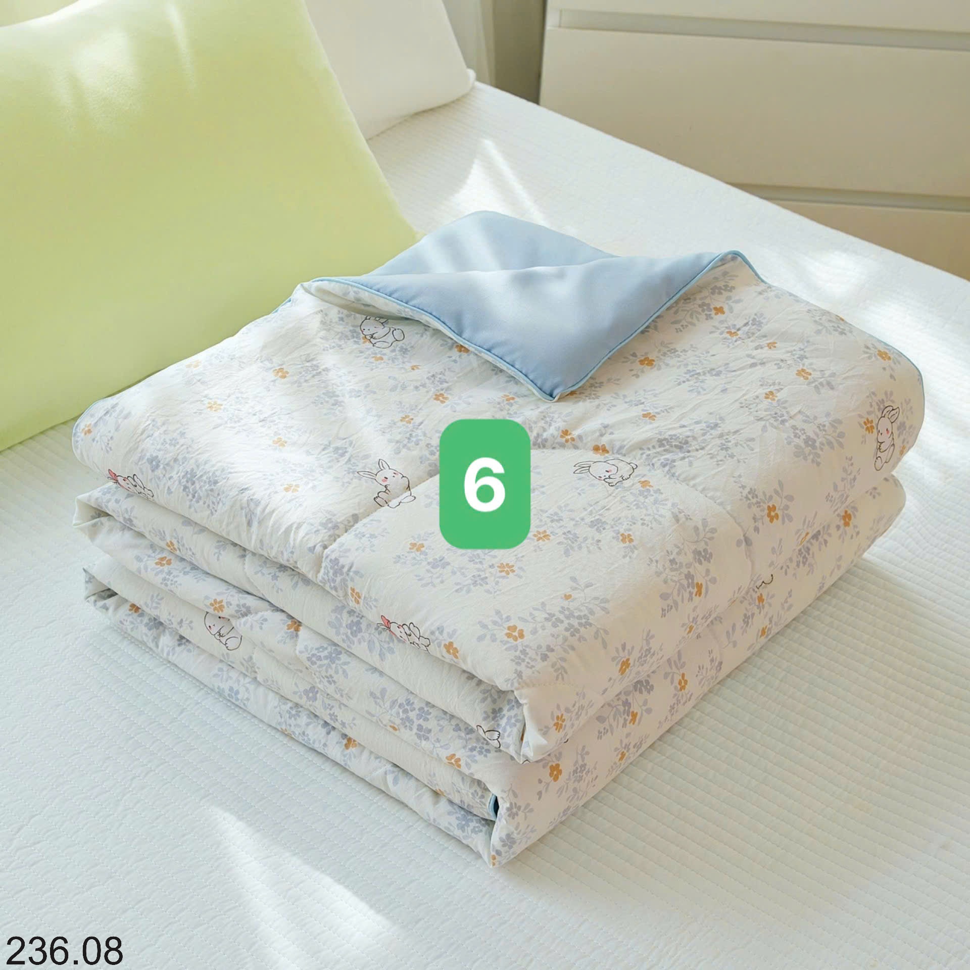 25HA236.08 - CHIẾC CHĂN HÈ SIÊU ƯNG