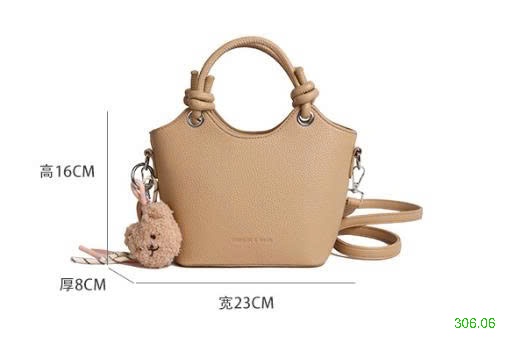 25HA306.06 - TÚI XÁCH XÔ MÓC GẤU XINH YÊU