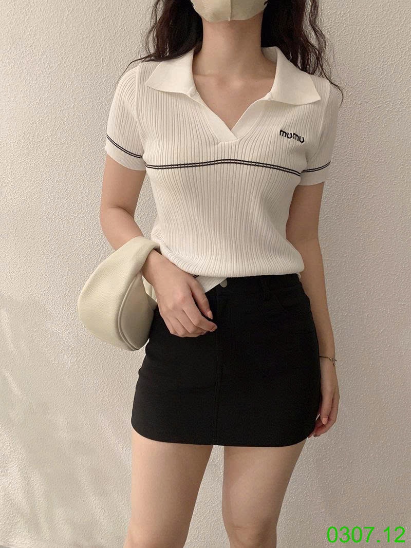 25HA0307.12 - ÁO DỆT KIM CỔ V