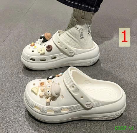 25HA0307.14 - SỤC ĐẾ CAO LỖ THOÁNG KHÍ KÈM CHARM DỄ THƯƠNG