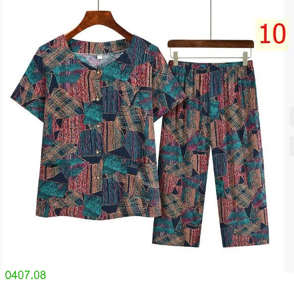 25HA0407.08 - BỘ HOA TRUNG NIÊN MẶC NHÀ CHO MẸ