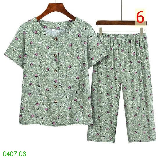 25HA0407.08 - BỘ HOA TRUNG NIÊN MẶC NHÀ CHO MẸ