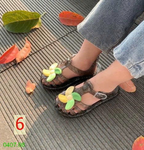 25HA0407.06 - SANDAL NHỰA ĐẾ MỀM CHO BÉ