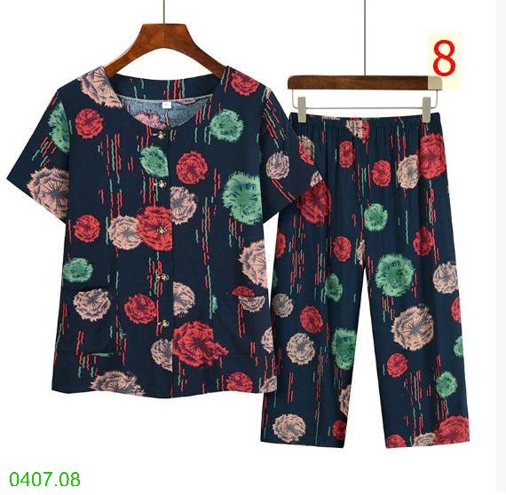 25HA0407.08 - BỘ HOA TRUNG NIÊN MẶC NHÀ CHO MẸ