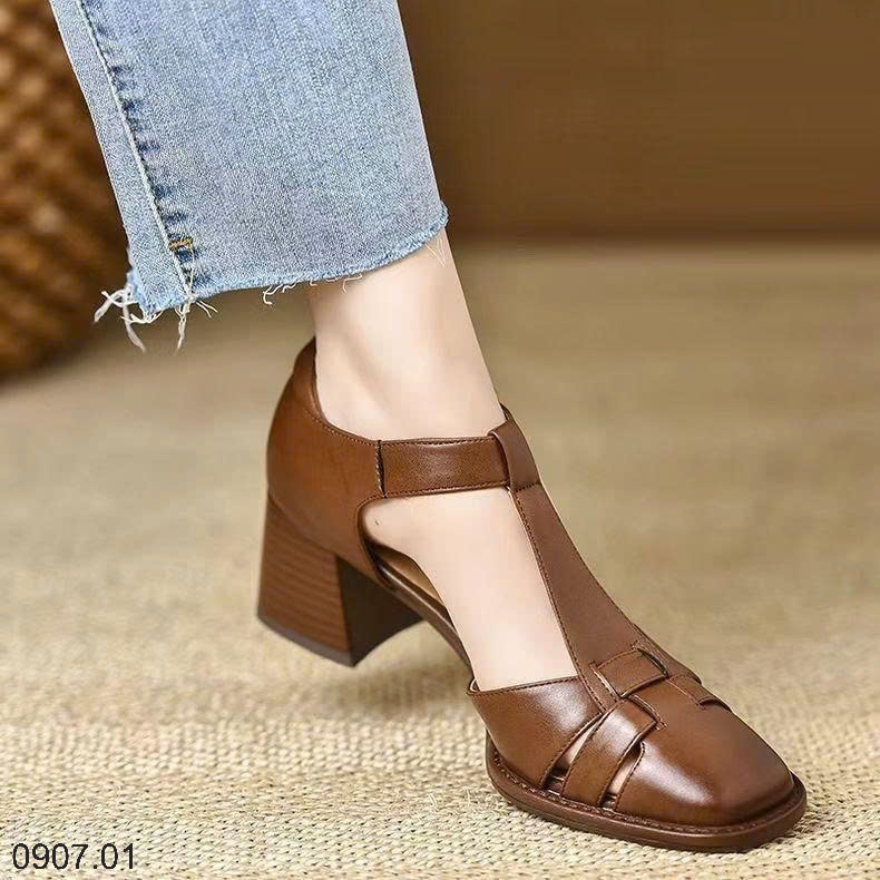 25HA0907.01 - GIÀY ĐẾ VUÔNG KIỂU PHÁP