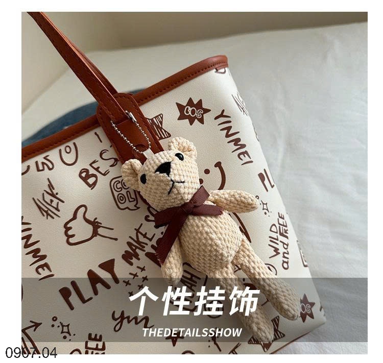 25HA0907.04 - TÚI TOTE HỌA TIẾT ĐEO VAI
