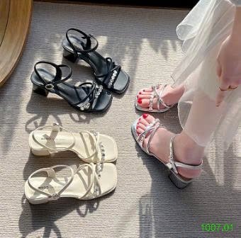 25HA1007.01 - SANDAL GÓT VUÔNG ĐÍNH ĐÁ NỮ