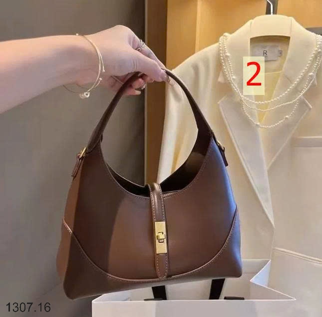 25HA1307.16 - TÚI XÁCH ĐEO VAI NỮ