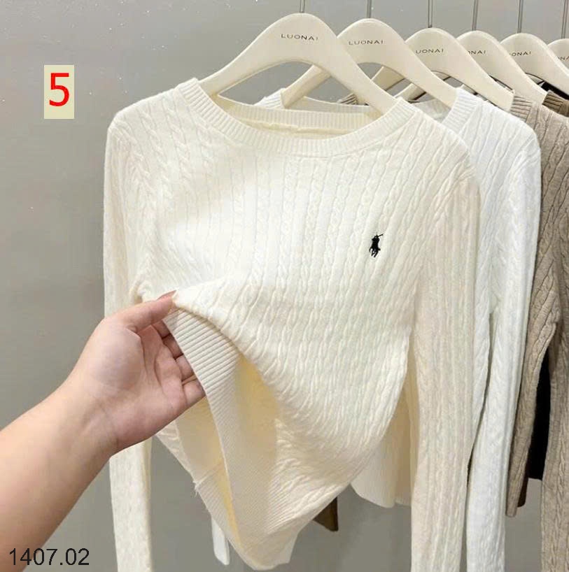 25HA1407.02 - ÁO LEN VẶN THỪNG CỔ TRÒN THÊU HÌNH NGỰA