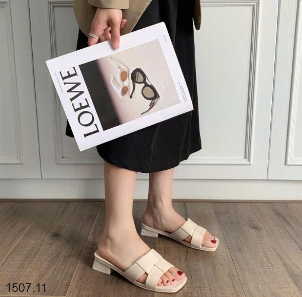 25HA1507.11 - DÉP CAO GÓT FASHION ĐI MƯA