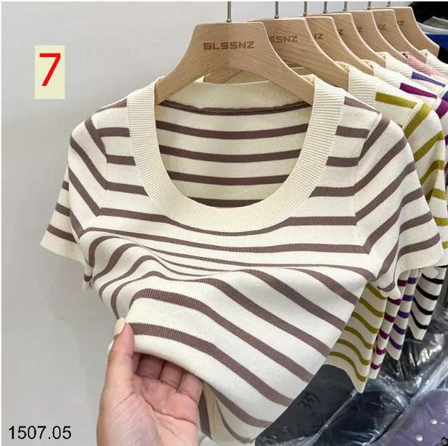 25HA1507.05 - ÁO LEN KẺ DỆT KIM NỮ