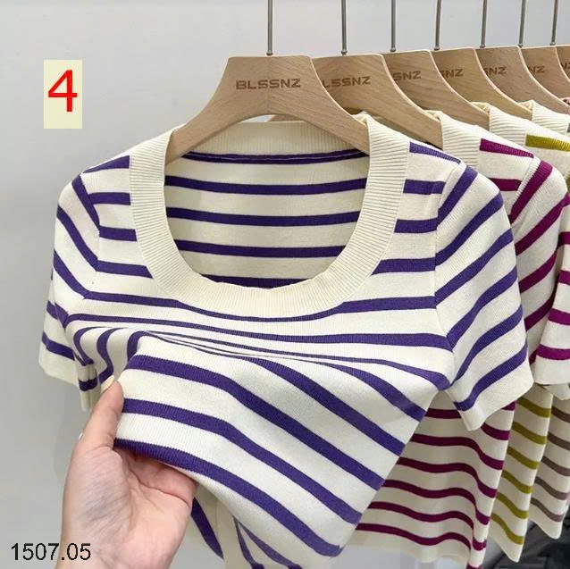 25HA1507.05 - ÁO LEN KẺ DỆT KIM NỮ