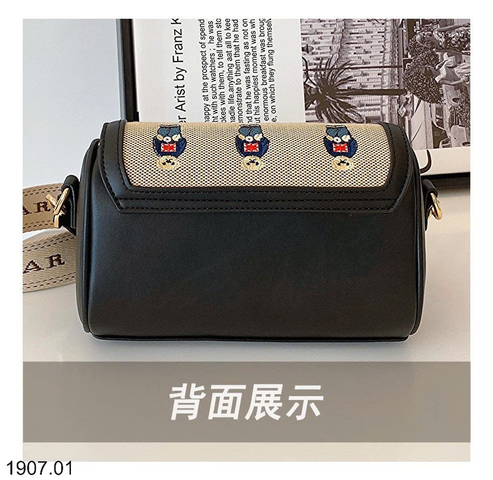 25HA1907.01 - TÚI ĐEO CHÉO BAOBAO