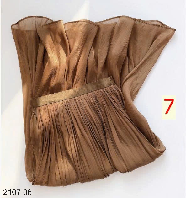 25HA2107.06 - CHÂN VÁY LỤA MIDI NHÀ ANNA