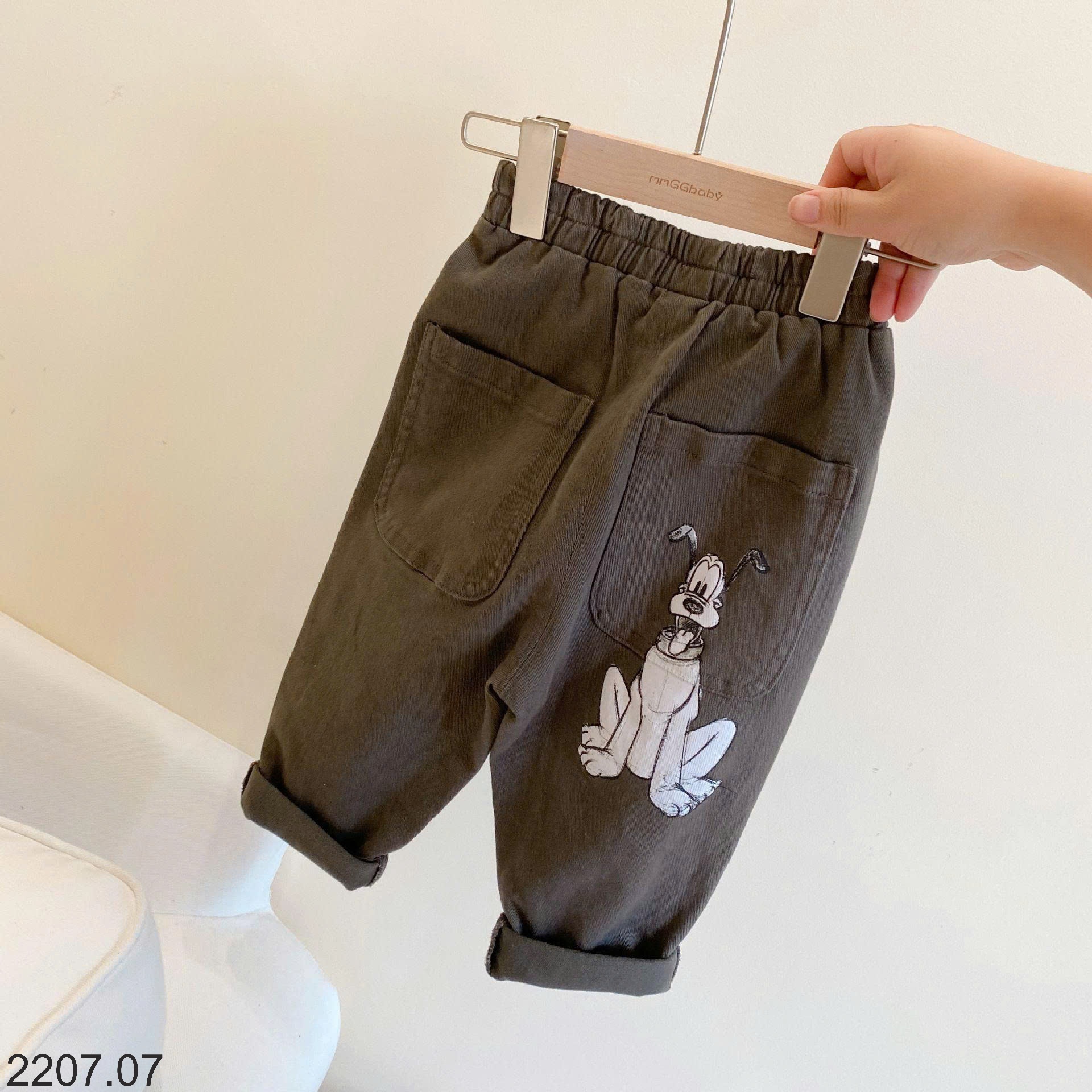 25HA2207.07 - QUẦN KAKI HOẠT HÌNH CHO BÉ
