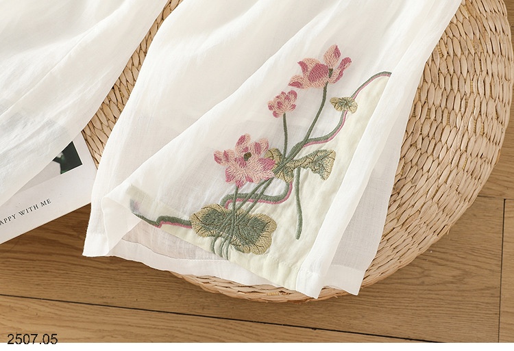 25HA2507.05 - QUẦN ĐŨI ỐNG RỘNG THÊU HOA