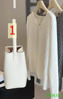 25HA0108.03 - ÁO CARDIGAN DỆT KIM GÂN CỔ V