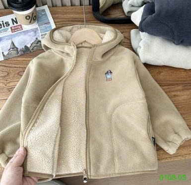 25HA0108.05 - ÁO KHOÁC LÔNG CỪU KACADY BÉ TRAI